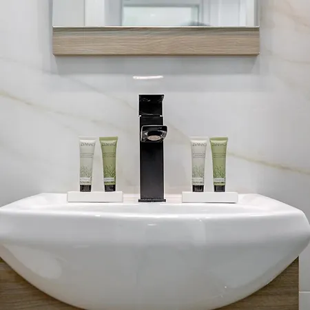Appartement Avec A-c Aux Champs-elysees *
